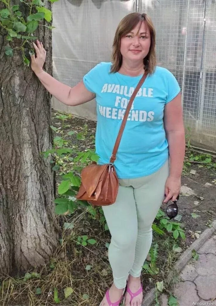 Elena, 46